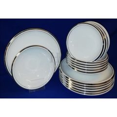   Hollóházi porcelán tányérgarnitúra, Holdfény (18 részes) 