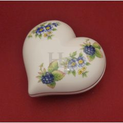 Hollóházi porcelán szívbonbonier 691, Szeder (10cm) 
